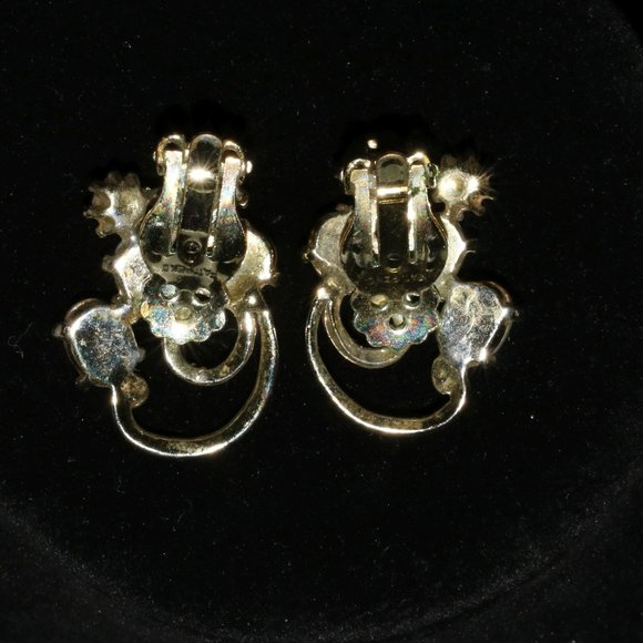 Faux Pearl Pink Rhinestone on Goldtone Earrings - Picture 2 of 6